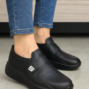 EVR Jogger for Men – Comfortable, Flexible & Water-Resistant Design